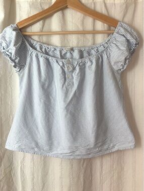 J. Galt Blue & White Striped Cotton Off-Shoulder Top #girlhoodcore #cottagecore